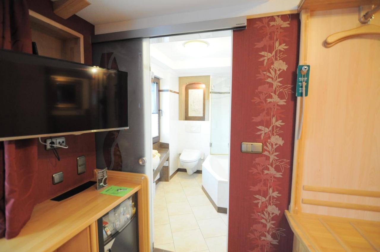 Hotel Blumenbach Berlin Ngoại thất bức ảnh